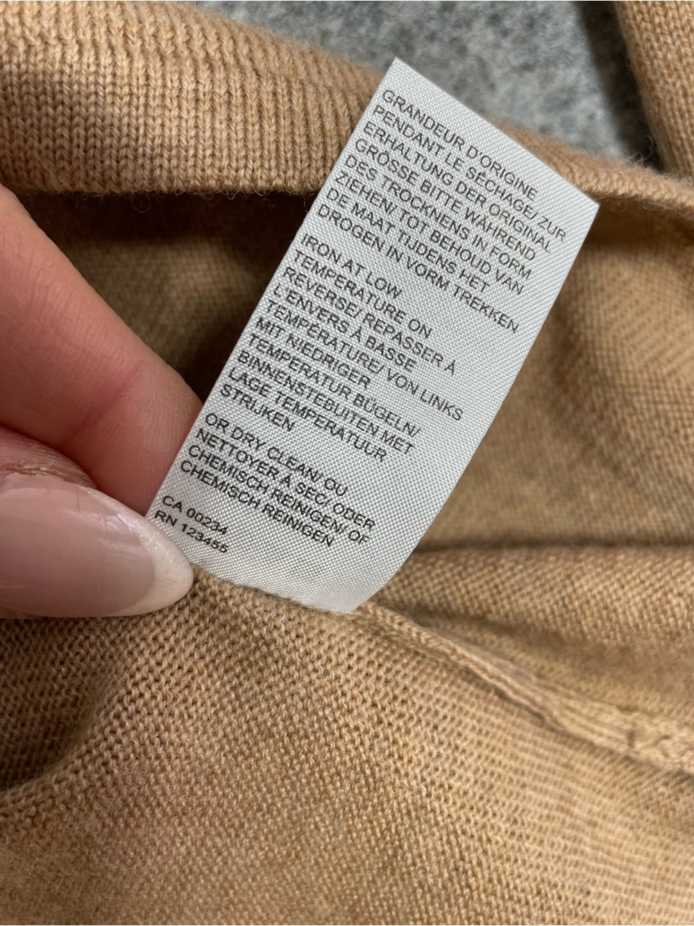 Lord & Taylor Merino Wool Sweater Beige V-Neck Size M Minimalist Classic - Picture 9 of 14